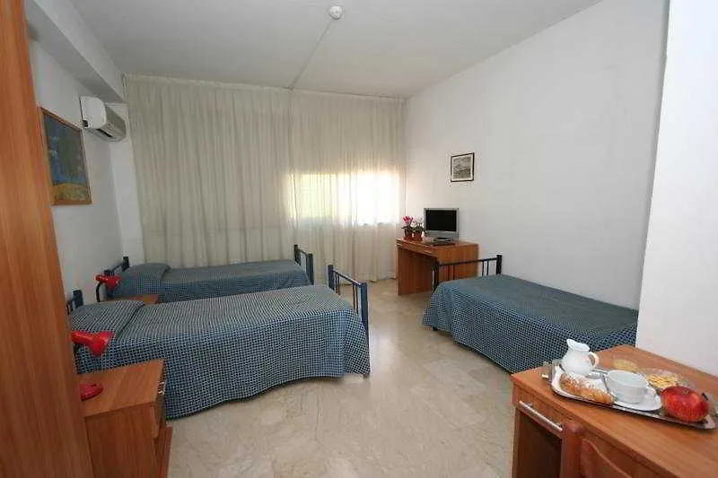 Отель Casa Marconi Палермо 2*,