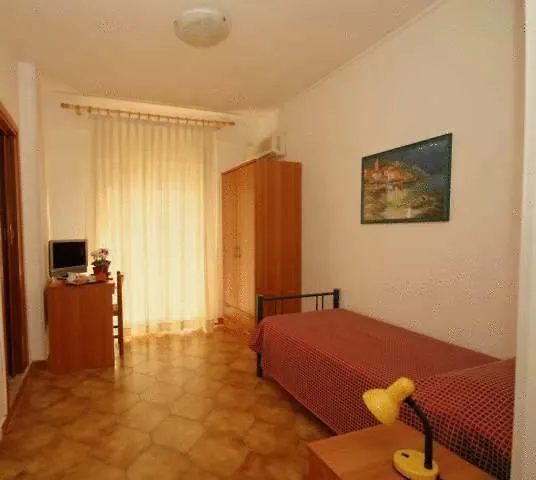 **  Отель Casa Marconi Палермо Италия